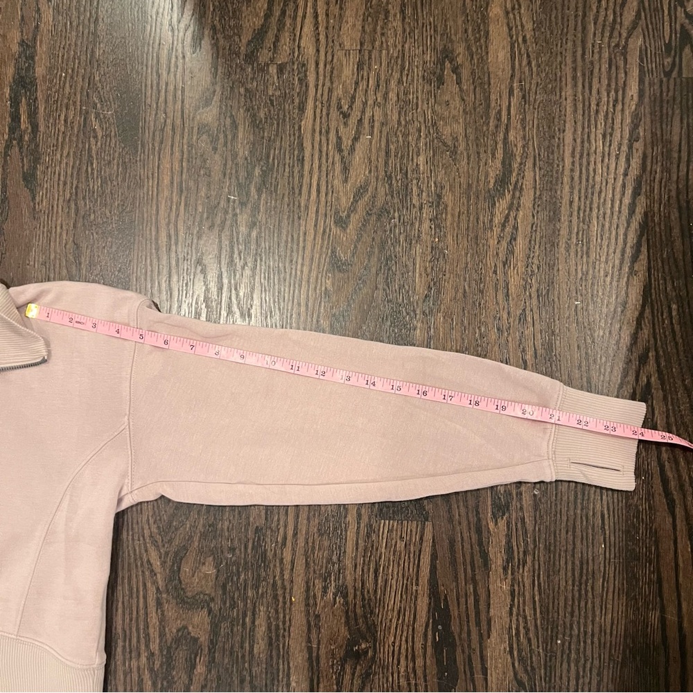 Blush Cropped Pullover and Shorts Set Danskin - Picture 9 of 12